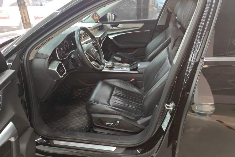 Used Audi A6L 2023 45 TFSI Prestige Elegant Edition
