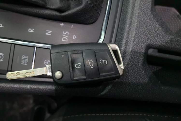 Used Volkswagen Lavida 2021 1.5L Automatic Vision Edition