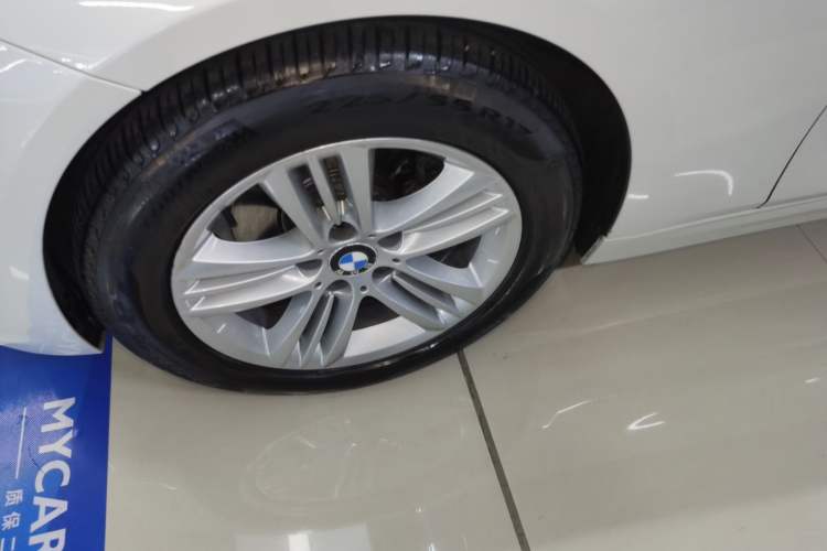Used BMW 3 Series 2017 320Li Fashion Model
