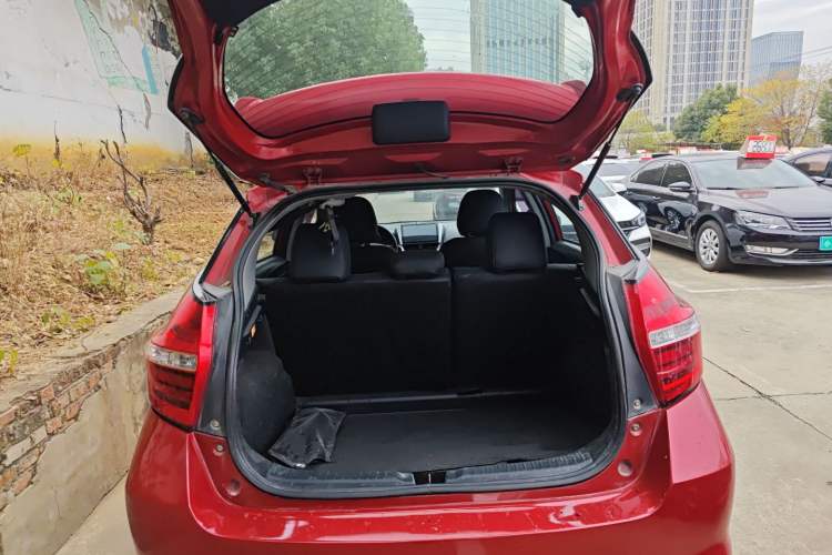 Used Toyota YARiS L 2016 Revised 1.5E CVT Charming Edition