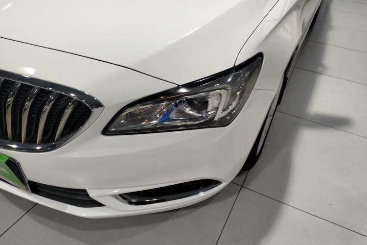 Used Buick Verano 2015 Sedan 15S Automatic Leading Model