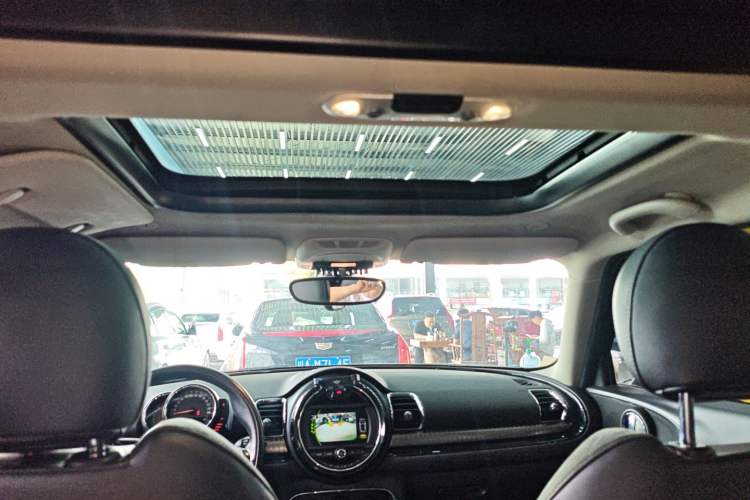 Used  Clubman 2016 1.5T COOPER Connoisseur Edition