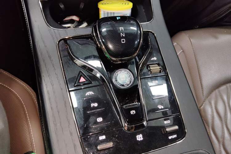 Used BYD Han 2020 EV Four-Wheel Drive High-Performance Flagship Model
