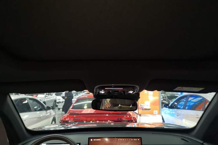 Used Chery Tiggo 8 PLUS 2025 290TGDI DCT Prestige 5-Seater
