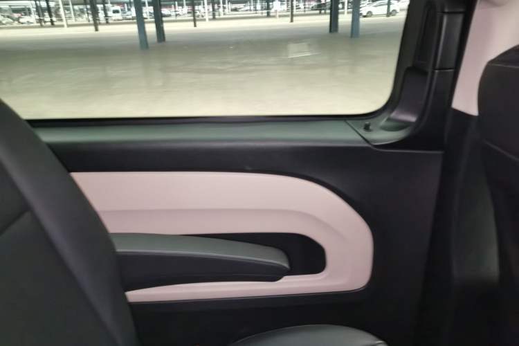 Used Mercedes-Benz Vito 2018 2.0T Business Version China VI Emission Standard
