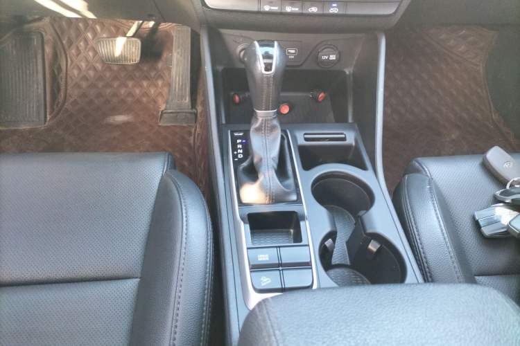 Used Hyundai Tucson 2015 1.6T Dual-Clutch Two-Wheel-Drive Smart Model
