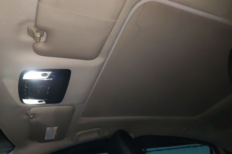 Used Honda Vezel 2015 1.8L CVT 2WD Luxury Model
