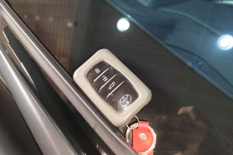 Used Toyota Crown Land Cruiser 2024 2.5L HEV Four-Wheel Drive Premium Edition
