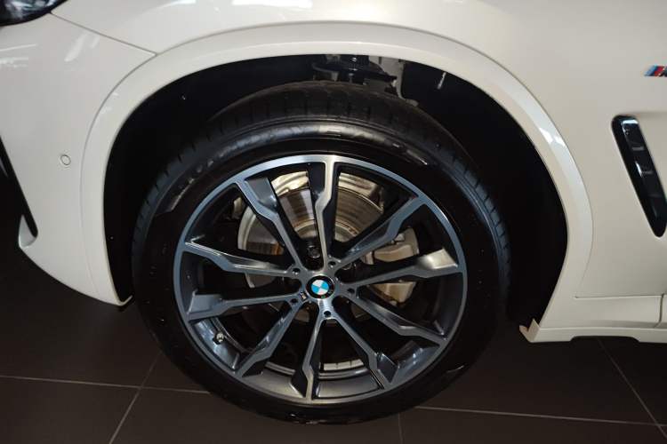 Used BMW X3 2023 Restyled xDrive30i Leading Edition M Night Sky Package
