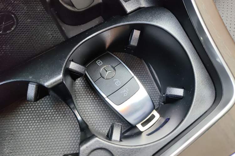 Used Mercedes-Benz GLC 2022 Second Facelift GLC 260 L 4MATIC Luxury Edition