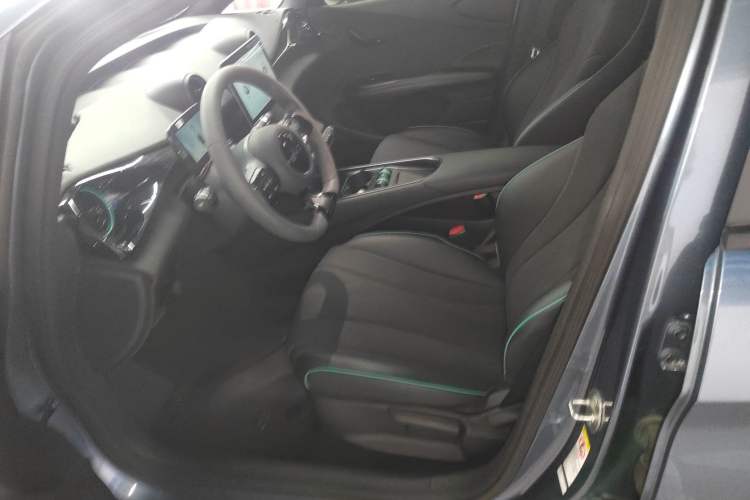 Used BYD Dolphin 2025 420km Active Version
