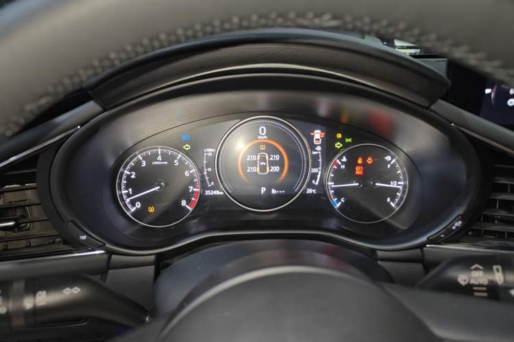 Used Mazda Mazda 3 Axela 2021 2.0L Automatic ZhiXuan Edition
