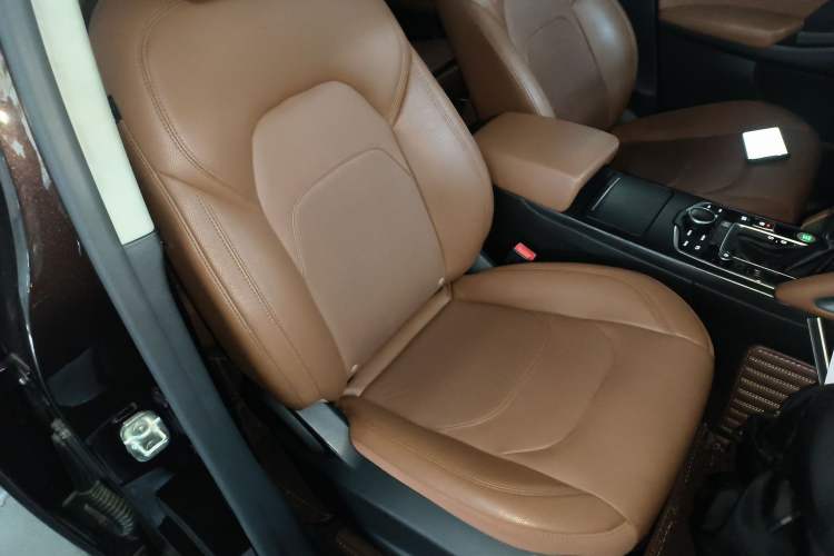 Used BORGWARD BX7 2016 28T 2WD Elite Edition 5-seater
