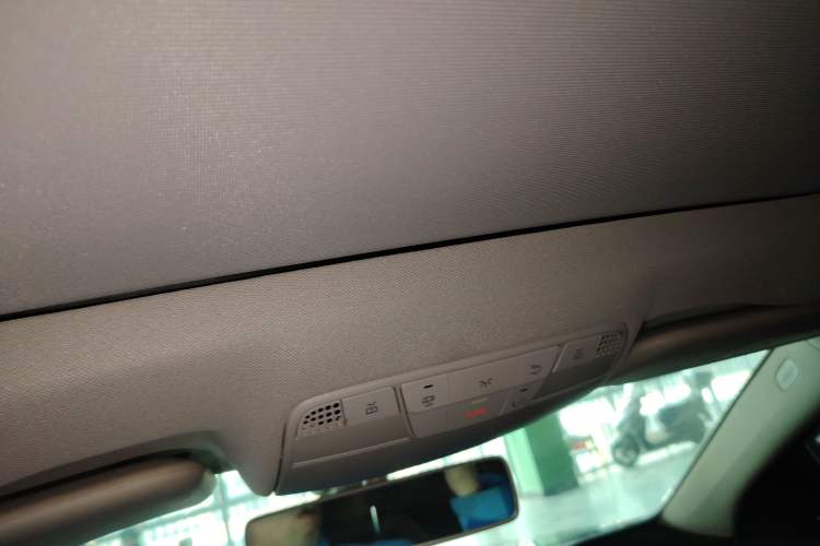 Used Mercedes-Benz E-Class 2020 Facelift E 300 L Stylish Edition