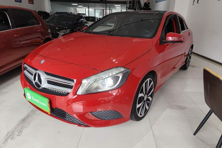 Used Mercedes-Benz A-Class 2015 A 200 Fashion Model
