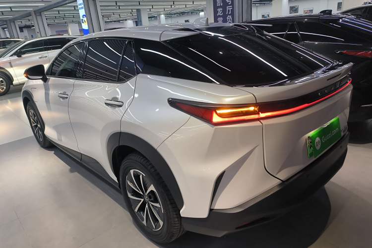 Used Lexus RZ 2023 450e All-Wheel-Drive Long-Range Version