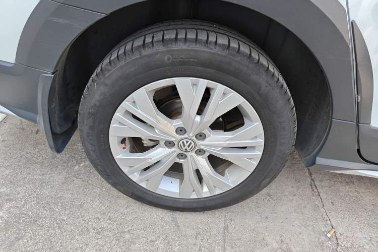 Used Volkswagen C-TREK 2017 1.6L Automatic Comfort Model
