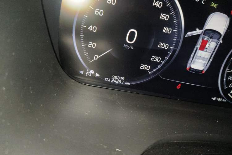 Used Volvo XC60 2021 T5 4x4 Smart Luxury Edition
