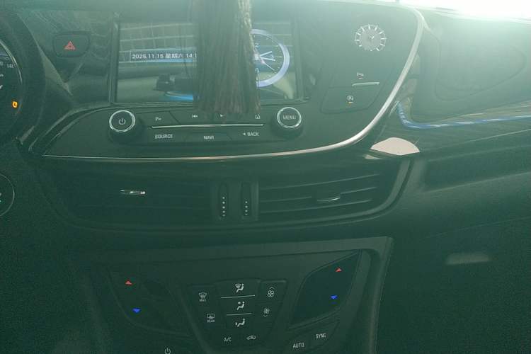 Used Buick Envision 2018 20T Two-Wheel-Drive Leading Model
