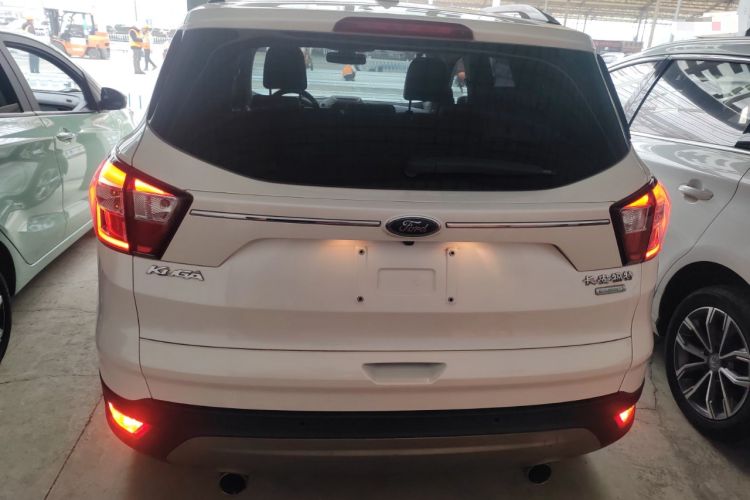 Used Ford Kuga 2018 EcoBoost 180 Two-Wheel-Drive Platinum Edition