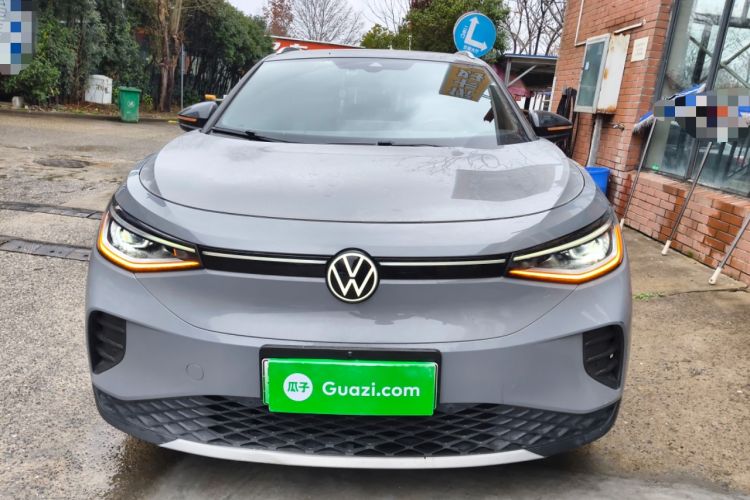 Used Volkswagen ID.4 CROZZ 2021 Long-Range PRO Two-Wheel Drive Version
