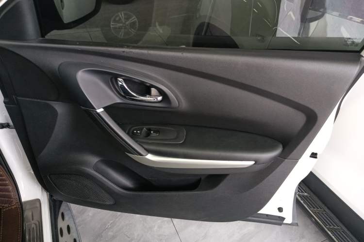 Used Renault Kadjar 2016 2.0L Two-Wheel Drive Leading Edition