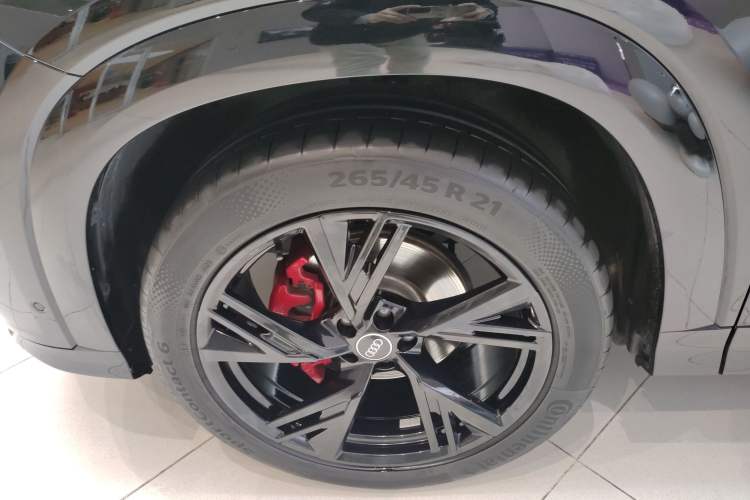 Used Audi Q6 2024 45 TFSI quattro Black Warrior Edition 6 Seats