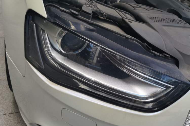 Used Audi A4L 2015 35 TFSI Automatic Comfort Model
