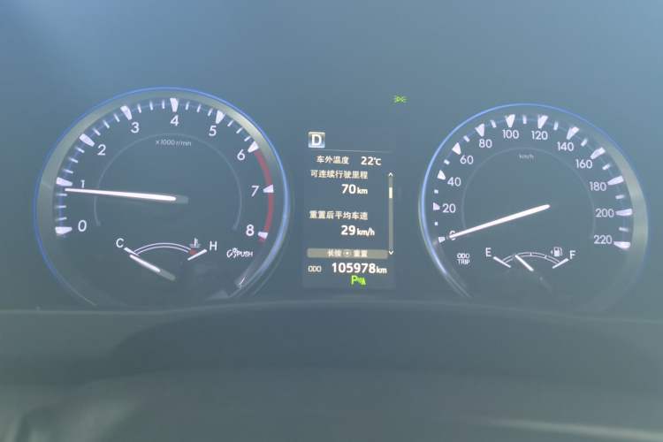 Used Toyota Highlander 2018 2.0T Two-Wheel Drive Luxury Edition 7 Seats China VI Standard
