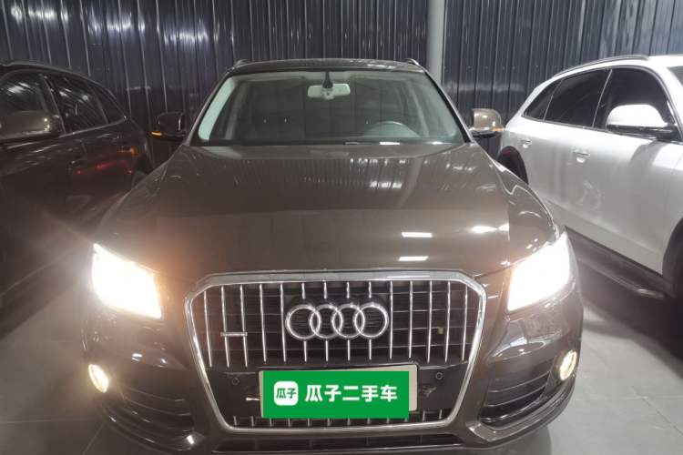 Used Audi Q5 2017 40 TFSI Comfort Model
