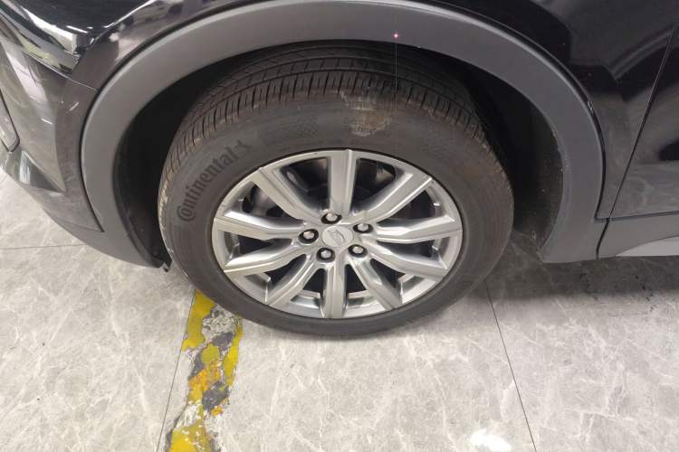 Used Cadillac XT4 2020 28T Two-Wheel-Drive Leading Version