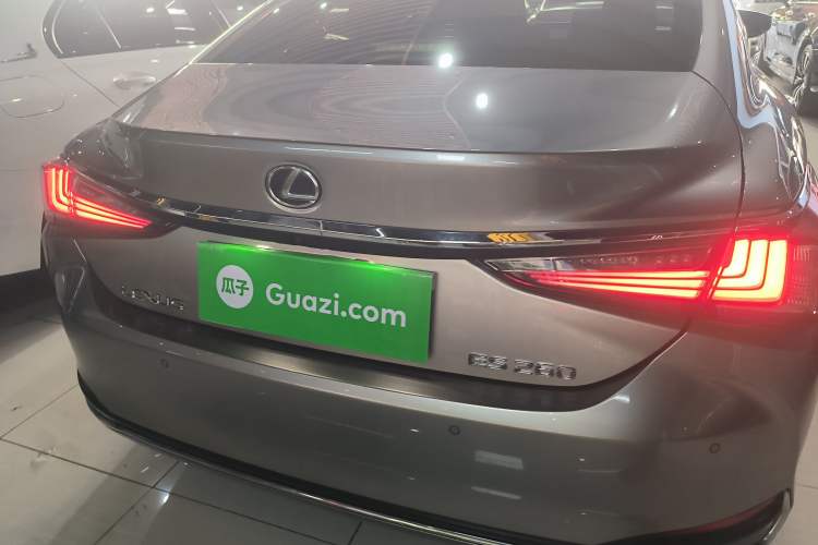 Used Lexus ES 2022 200 Luxury Edition
