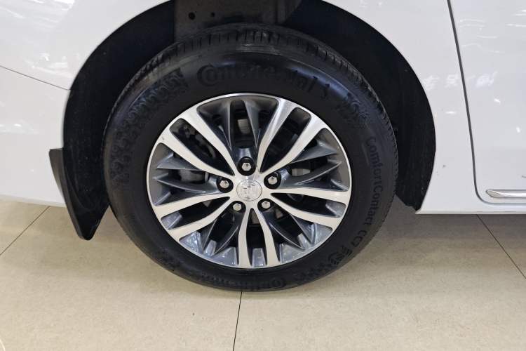 Used Buick GL8 2023 ES Lu Zun Comfort Model
