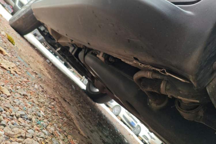 Used Geely Auto Emgrand X7 Sport 2016 2.0L Manual Smart Connect Version
