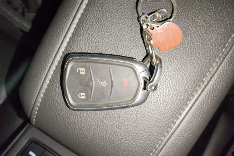 Used Cadillac XT4 2018 28T Two-Wheel Drive Leading Version
