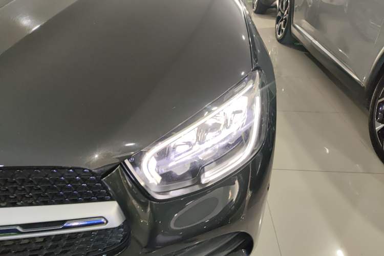 Used Mercedes-Benz GLC 2020 GLC 260 L 4MATIC Luxury Model
