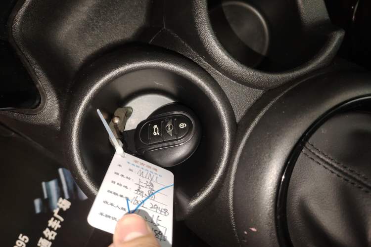 Used  MINI 2019 1.5T ONE PLUS
