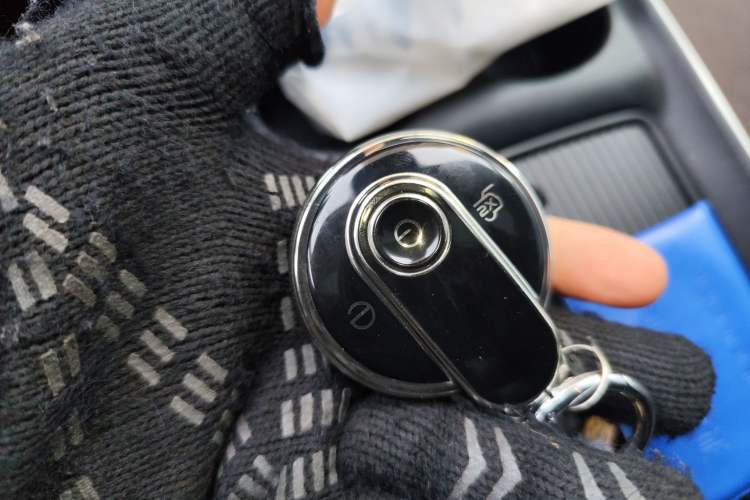 Used Bestune Yueyi 03 2025 445km Joyful Edition