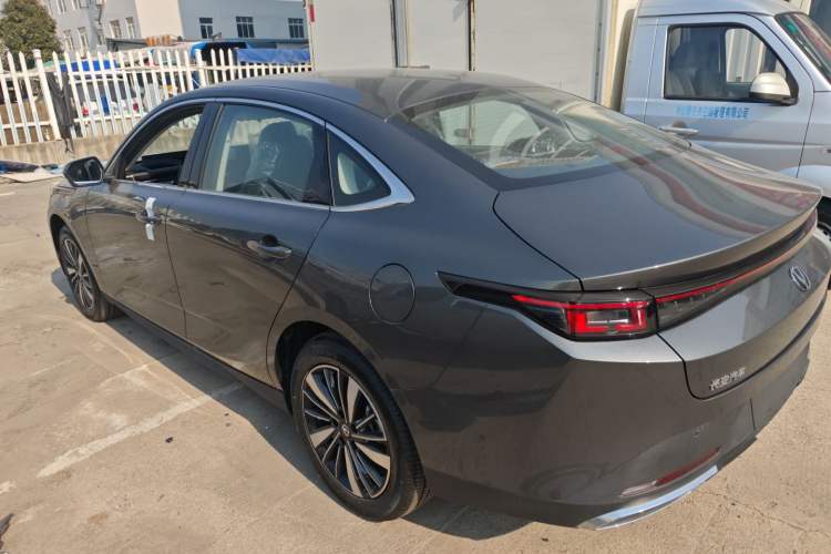 Used Changan Eado PHEV 2025 Smart New Blue Whale 145KM Battleship Edition
