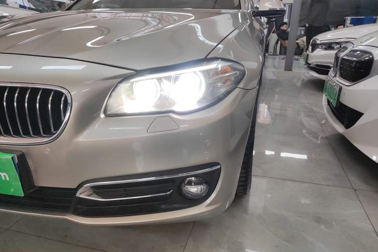 Used BMW 5 Series 2014 525Li Luxury Design Package
