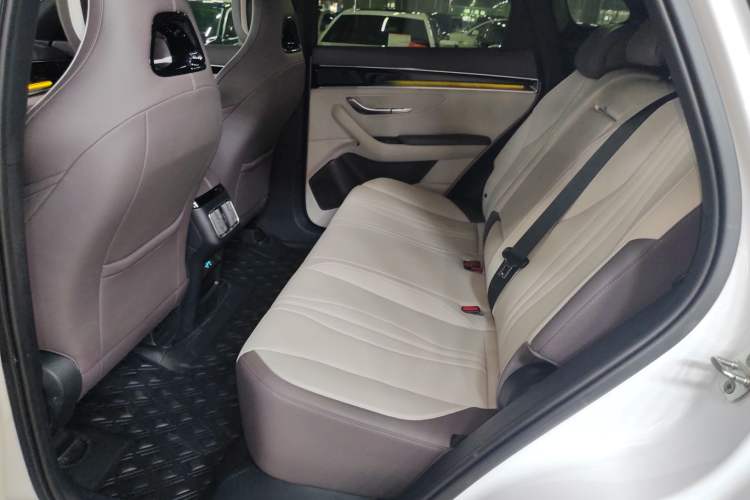 Used BYD Song PLUS New Energy 2025 DM-i Intelligent Driving 160KM Flagship Model
