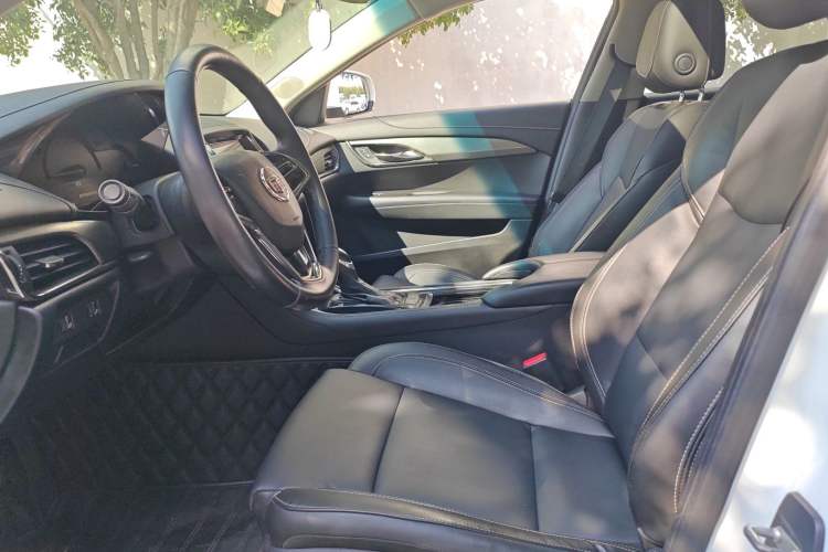 Used Cadillac ATS-L 2014 25T Comfort Model
