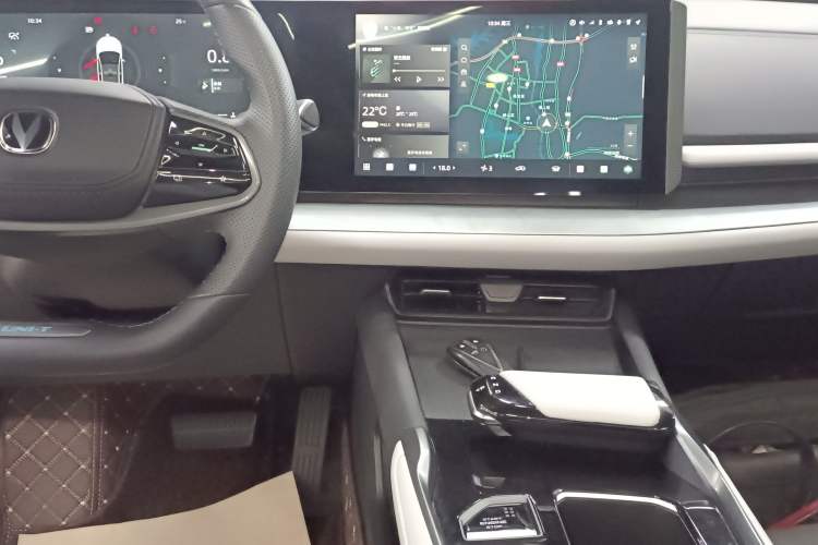 Used Changan UNI-T 2023 Second-Generation 1.5T Prestige Model
