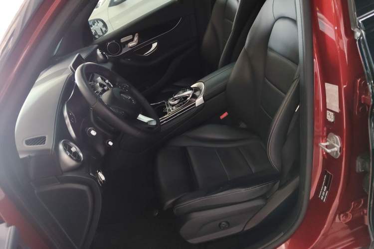 Used Mercedes-Benz GLC 2016 GLC 260 4MATIC Dynamic Edition