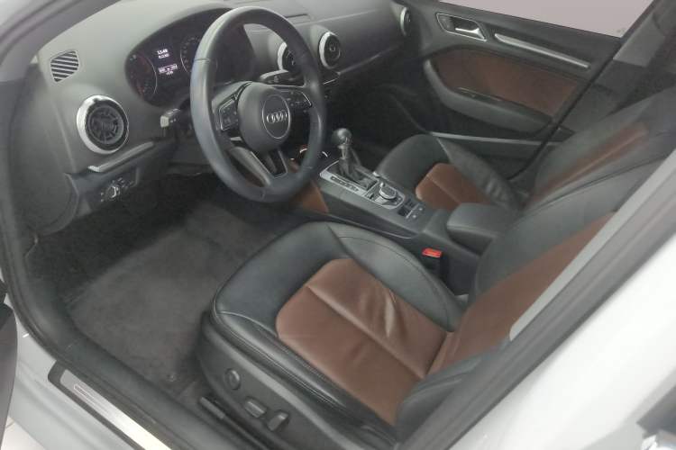 Used Audi A3 2019 Limousine 35 TFSI Style Edition China VI Emission Standard