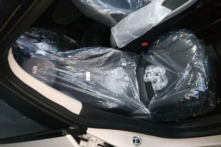 Used Dongfeng NAMMI 01 
