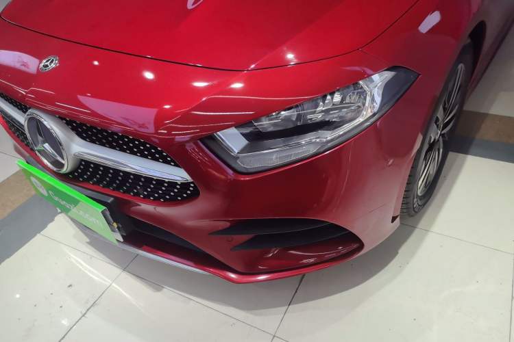 Used Mercedes-Benz A-Class 2019 A 180 L Sport Sedan
