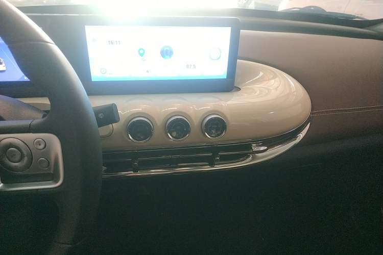 Used Wuling Bingo 2024 333 km Enjoyment Version
