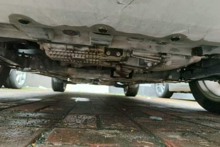 Used Ford Kuga 2017 EcoBoost 180 Two-Wheel-Drive Platinum Edition
