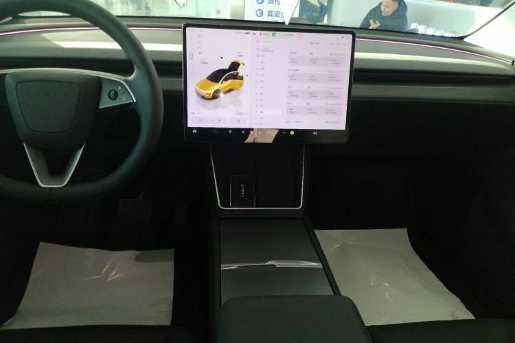 Used Tesla Model Y 2025 Updated Version Long-Range All-Wheel Drive
